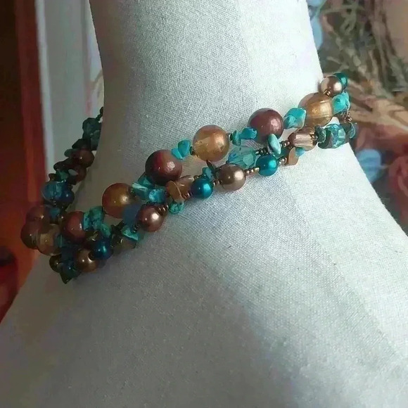 Southwestern/ Boho style necklace - Picture 3 of 5